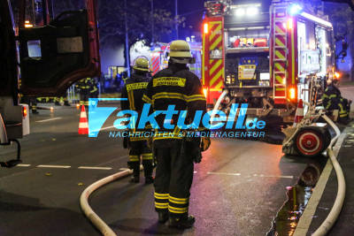 Brand in Hochhaus: Bewohner lebensgefährlich verletzt – Katzen sterben in den Flammen